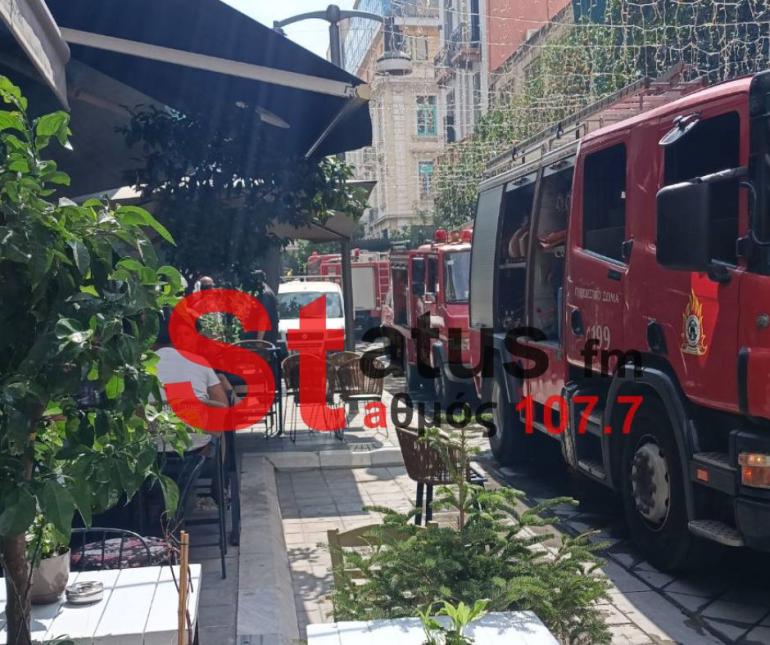 ΤΩΡΑ: Φωτιά στο κέντρο της Θεσσαλονίκης