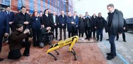 Ο Κυριάκος Μητσοτάκης στο ΙΜΕΤ: Μαθήματα καινοτομίας από τη Θεσσαλονίκη - Η υποδοχή από τον... Κύων- Τι είπε για το Flyover