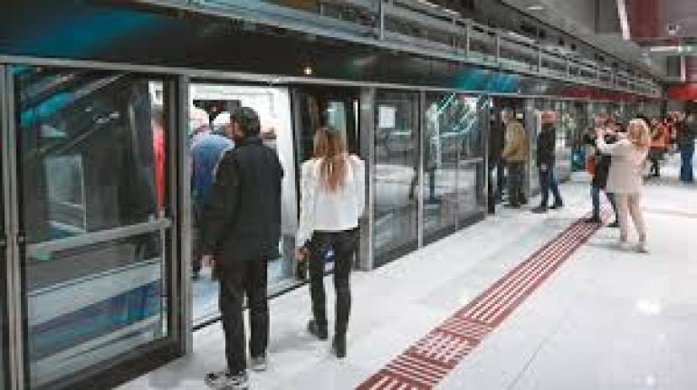 Θεσσαλονίκη: 24ωρη λειτουργία για Μετρό και λεωφορεία δύο Σάββατα του Δεκεμβρίου-Δείτε ποια