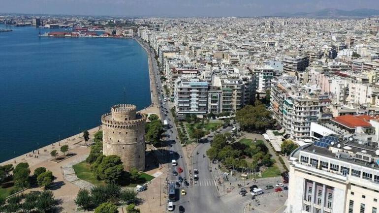 Φθινοπωρινό το τοπίο σήμερα στη Θεσσαλονίκη