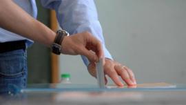 Αυτοδιοικητικές εκλογές 2023 - Εύβοια: Ήρθαν στα χέρια μπροστά από την κάλπη - Επενέβη η ΕΛΑΣ