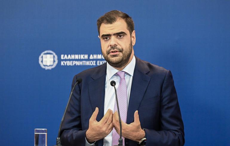 Μαρινάκης για μπλόκα αγροτών: Οι δρόμοι ανήκουν σε όλους και θα μείνουν ανοικτοί – Δεν είναι δυνατόν να ταλαιπωρείται ο κόσμος