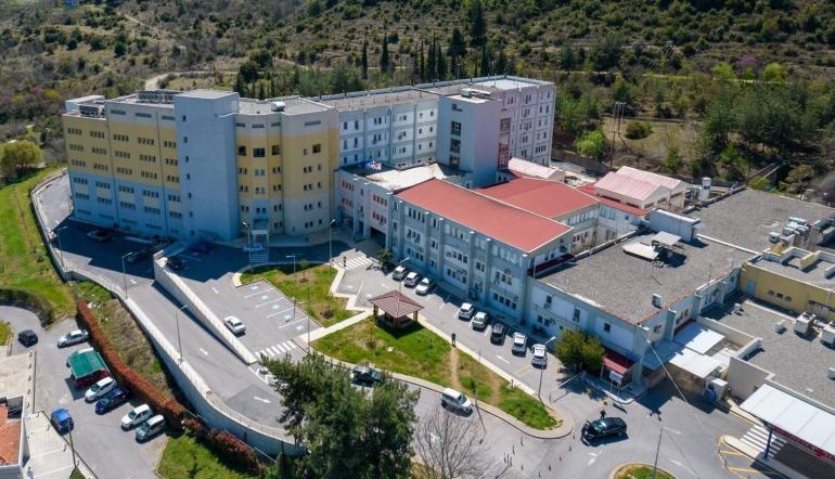 Τραγωδία στη Βέροια: Νεκρός 75χρονος που έπεσε από τον 4ο όροφο του νοσοκομείου