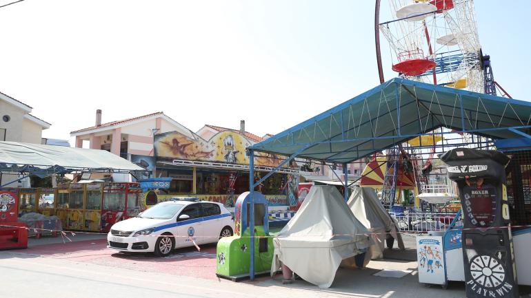 Λούνα παρκ στη Χαλκιδική: «Δεν είχε απολύτως καμία υπηρεσιακή γνώση» λέει η συνήγορος του σημερινού δημάρχου Κασσάνδρας