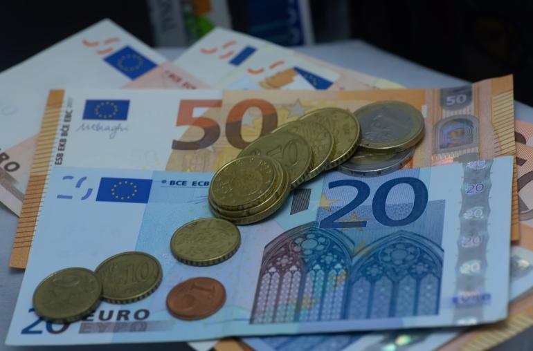 ΕΦΚΑ-ΔΥΠΑ: Ο “χάρτης” πληρωμών από σήμερα έως τις 16 Μαΐου – Ποιοι πάνε ταμείο