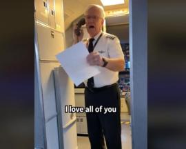 Η συγκινητική ανακοίνωση πιλότου που βγαίνει σε σύνταξη μετά από 32 χρόνια - Δείτε βίντεο