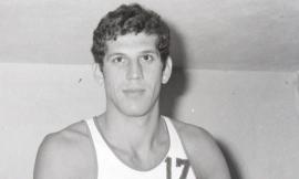 Θρήνος στο ελληνικό μπάσκετ: Πέθανε ο θρυλικός Βασίλης Γκούμας