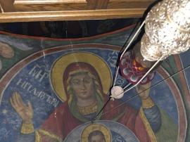 Βίντεο από τον ισχυρό σεισμό στο Άγιον Όρος: Δείτε εικόνες από ρωγμές σε τρούλο