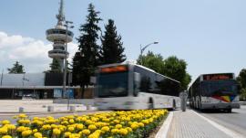 Θεσσαλονίκη: Αστικό λεωφορείο συγκρούστηκε με ΙΧ στην Τσιμισκή