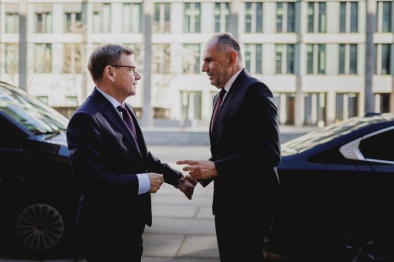 Βάντεφουλ: Δεν είμαστε ουδέτεροι στις ελληνοτουρκικές σχέσεις, είμαστε στην Ε.Ε. – Πρόθυμη η Γερμανία να συνεισφέρει σε αποκλιμάκωση