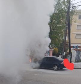 Αυτοκίνητο έπιασε φωτιά εν κινήσει στην ανατολική Θεσσαλονίκη