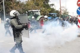 Θεσσαλονίκη: Αστυνομικός τραυματίστηκε στο επεισόδιο με αγρότες στα Πράσινα Φανάρια