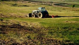 ΑΑΔΕ: Πληρωμή 20 εκατ. ευρώ σε σχεδόν 57.000 αγρότες