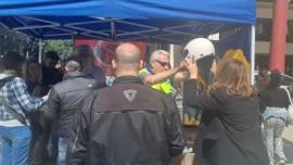 Θεσσαλονίκη: Αστυνομικοί και μοτοσικλετιστές μοίρασαν κράνη σε οδηγούς δικύκλων – Τσουχτερά τα πρόστιμα για τους παραβάτες