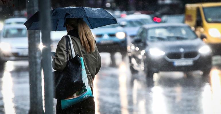 Επικαιροποιήθηκε το έκτακτο δελτίο επικίνδυνων καιρικών φαινομένων, σε κόκκινο συναγερμό 4 περιοχές