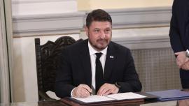 Αυτοδιοικητικές εκλογές: Σε ταβέρνα της Δραπετσώνας έφαγε ο Χαρδαλιάς, παρέα με εθελοντές - Δείτε φωτογραφίες