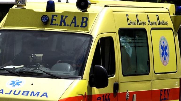 Σέρρες: Τρεις τραυματίες μετά από τροχαίο στην Ηράκλεια - Τους απεγκλώβισε η πυροσβεστική