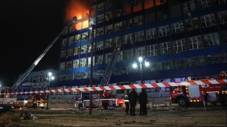 Ένας νεκρός, 16 τραυματίες από ρωσικό πλήγμα στη Ζαπορίζια της Ουκρανίας