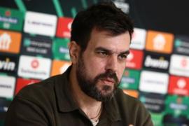Κυριάκος για Ηλιόπουλο: «Πρέπει κάποιος να τον προστατεύσει από την επιδειξιομανία του»