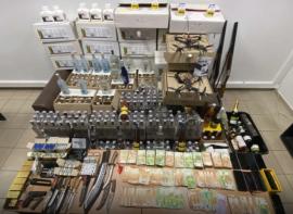 ΒΙΝΤΕΟ-Εξαρθρώθηκε μεγάλη εγκληματική οργάνωση με λαθραία ποτά και φυτοφάρμακα - 10 συλλήψεις