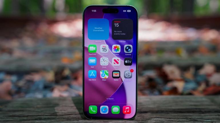 Κυβερνοεπίθεση σε iPhone: Η Apple εξέδωσε προειδοποίηση για «εξαιρετικά εξελιγμένη επίθεση»