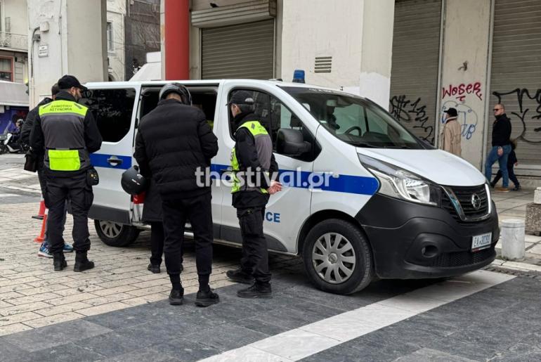 Δήμος Θεσσαλονίκης: Επιχείρηση “φρένο” στη διέλευση μηχανών από πεζοδρόμια και πεζόδρομους