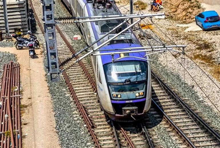 Χωρίς τρένα και προαστιακό σήμερα - 24ωρη απεργία κήρυξε η ΠΟΣ