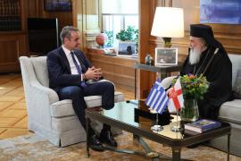 Ο Τραμπ θέλει να επισκεφτεί την Ελλάδα, είπε ο Πατριάρχης Ιεροσολύμων στον Μητσοτάκη
