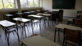Γλυφάδας: 16χρονος πήγε στο σχολείο με τρία μαχαίρια - Συνελήφθη και ο πατέρας του