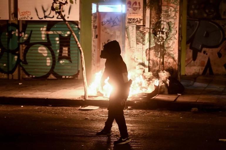 Θεσσαλονίκη: Επεισόδια στο ΑΠΘ - Δύο αστυνομικοί στο 424 ΓΣΝ