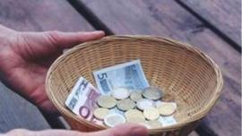 Φλώρινα: Επιτήδειοι κάνουν παράνομο έρανο στο όνομα της Μητρόπολης