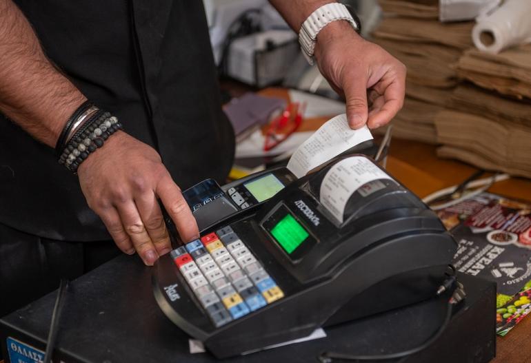 POS από σήμερα παντού, αλλιώς πρόστιμο