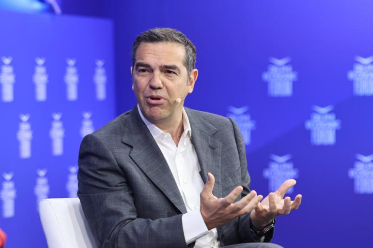 Τσίπρας για Πρωτομαγιά: Ο μόνος τρόπος να τιμήσουμε εκείνες και εκείνους που πάλεψαν είναι να μη σταματήσουμε να αγωνιζόμαστε