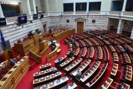 Αντιπαράθεση Κυβέρνησης – ΠΑΣΟΚ για Βενεζουέλα: Η θέση της Ελλάδας θα εκφραστεί στη συνεδρίαση του ΣΑ