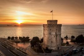 Θεσσαλονίκη: Έτσι θα είναι ο νέος φωτισμός του Λευκού Πύργου – Δείτε εντυπωσιακές εικόνες