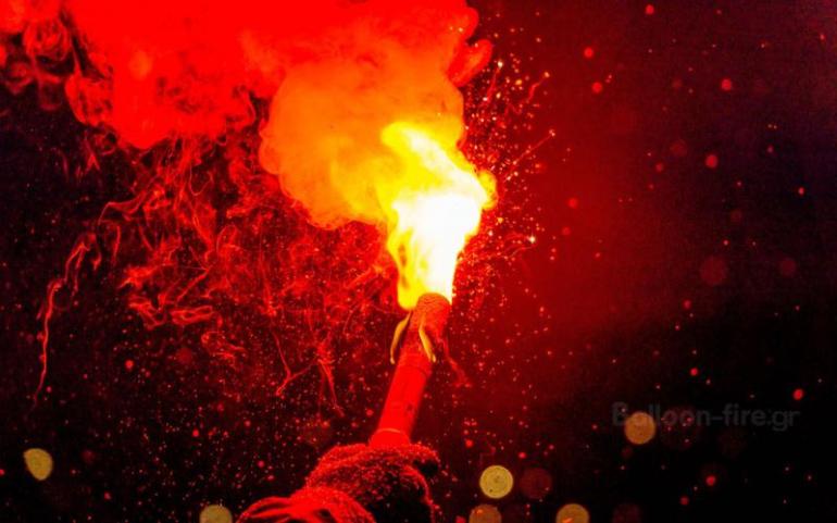 Θεσσαλονίκη: Ταυτοποιήθηκαν άλλοι τέσσερις που άναψαν πυρσούς στο ΠΑΟΚ-Άρης