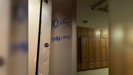 Αντισημιτική επίθεση σε σπίτι Ισραηλίτη στον Βόλο - Σχεδίασαν σβάστικα και έγραψαν συνθήματα