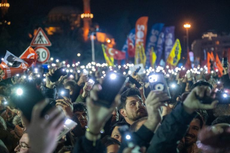 Εκρέμ Ιμάμογλου από τη φυλακή: Κάλπες για να δοθεί χαστούκι στην κυβέρνηση