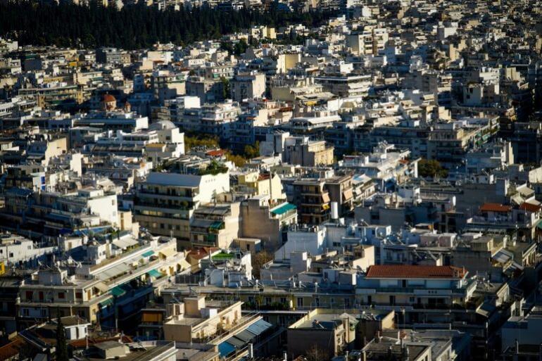 Ακίνητα: Τι αλλάζει στον ΕΝΦΙΑ, τη «χρυσή βίζα» και το ΦΠΑ οικοδομών