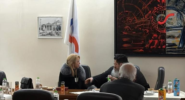 Θεσσαλονίκη: Αντιδράσεις συγγενών θυμάτων για την παρουσία Κυρανάκη στο μνημόσυνο για τα Τέμπη (ΒΙΝΤΕΟ)