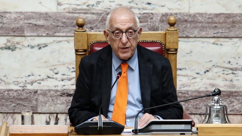 Κακλαμάνης: Ο Αλέκος Φλαμπουράρης συμμετείχε ενεργά και με πάθος στις κοινωνικές και πολιτικές διεργασίες