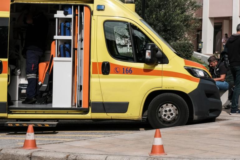 Θεσσαλονίκη: “Γέφυρα ζωής” από την ΕΛ.ΑΣ. για νεογνό – Από τους Αμπελόκηπους στο ΑΧΕΠΑ σε 19 λεπτά – Δείτε βίντεο