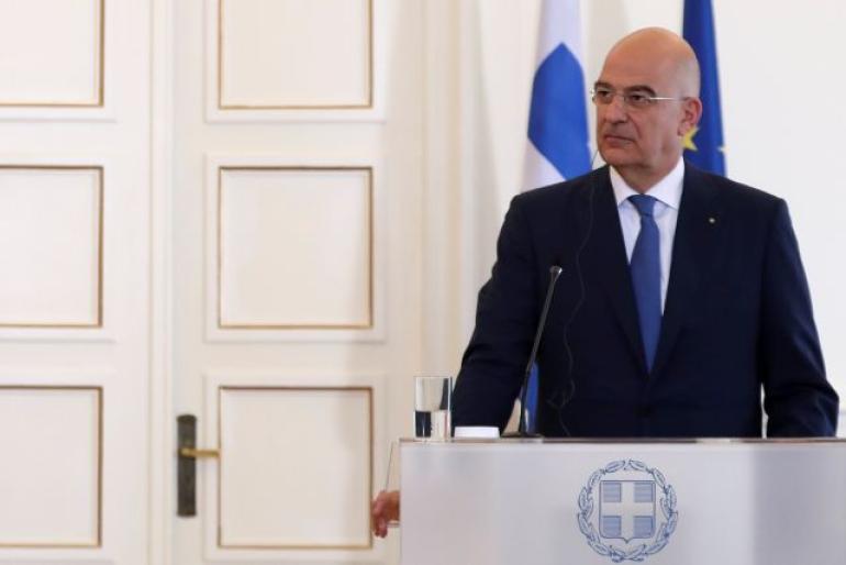 Δένδιας για τις πρώτες εθελόντριες στον Στρατό: Μεγάλο βήμα για την ισότιμη εκπροσώπηση των γυναικών στις Ένοπλες Δυνάμεις