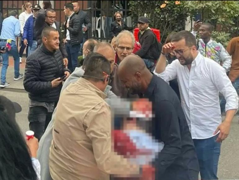 Κολομβία: Επίθεση με πυροβολισμούς δέχτηκε ο 39χρονος υποψήφιος πρόεδρος Μιγκέλ Ουρίμπε