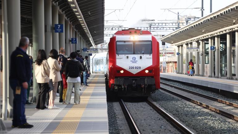 Πρόστιμο άνω του 1 εκατ. ευρώ της ΡΑΣ στον ΟΣΕ για ελλιπή εκπαίδευση σταθμαρχών