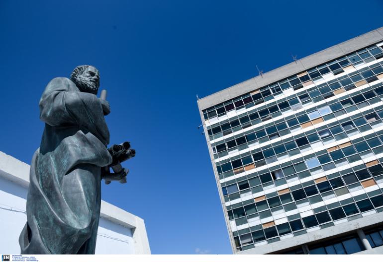 ΑΠΘ: Δόθηκε ρητή εντολή να κλείνουν όλα τα κτίρια στις 22:00