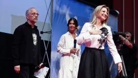 Φυλλορροεί το κόμμα Καρυστιανού: Αποχώρησε η Κατερίνα Μουτσάτσου