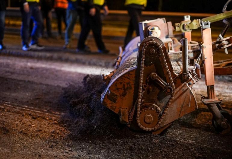 Νυχτερινές εργασίες διαγράμμισης διαβάσεων πεζών στην Εθνική Οδό 2 Θεσσαλονίκης-Έδεσσας