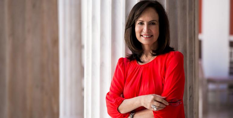 Διαμαντοπούλου: Η συναίνεση είναι η κινητήρια δύναμη κάθε χώρας, αλλά την κύρια ευθύνη έχει η κυβέρνηση