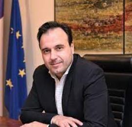Παπαστεργίου: «Αξιοποιώντας την Τεχνητή Νοημοσύνη μπορούμε να φέρουμε μια "μικρή" επανάσταση στην καθημερινότητα»